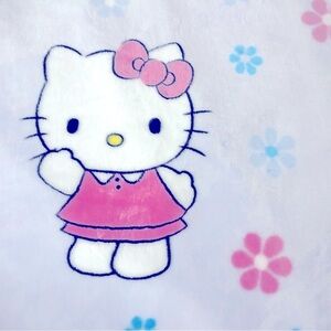 Sanrio Hello Kitty Plush Blanket Twin XL NEW